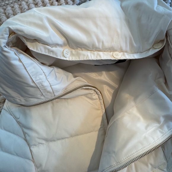 Talbots Quilted Ivory Down Puffer Vest - Picture 6 of 7